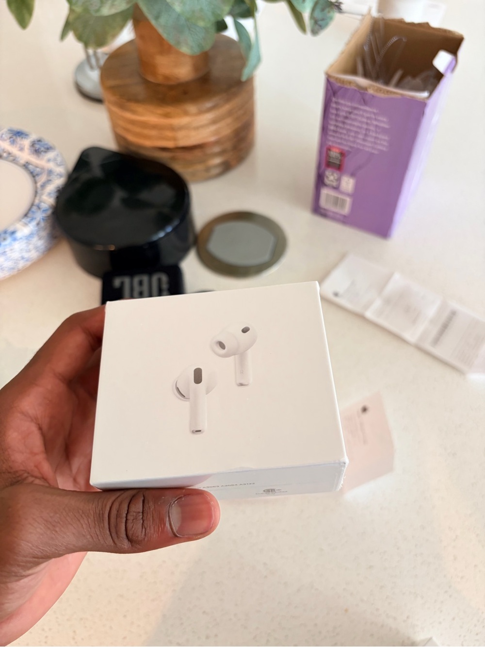 Apple White EarPods Pro Style Wireless Earbuds with Charging Case